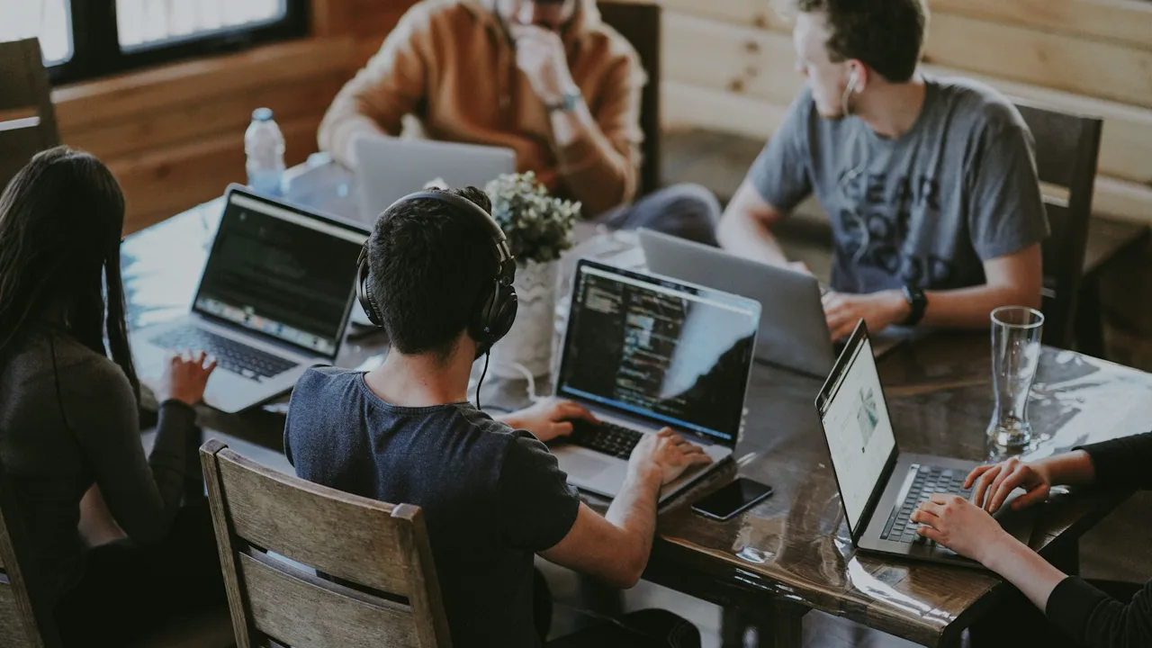 Membres du bureau exécutif et coordinateurs scientifiques